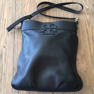 Tory Burch Black Crossbody 11W 12H 3D